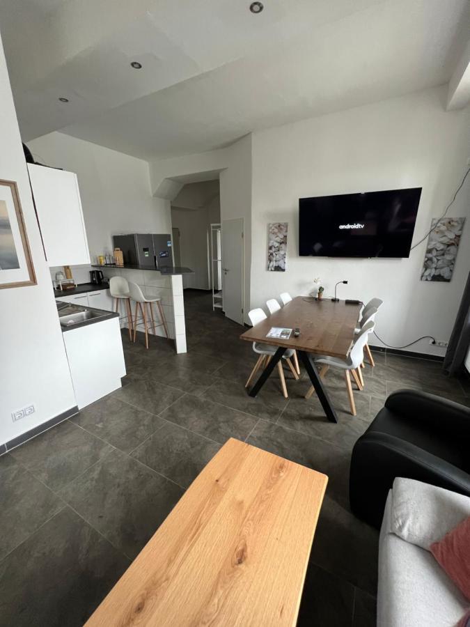 Viersen Schoene Apartments Am Duelkener Bahnhof Luaran gambar