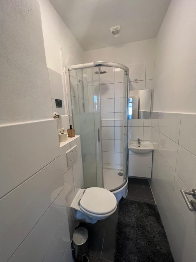 Viersen Schoene Apartments Am Duelkener Bahnhof Luaran gambar