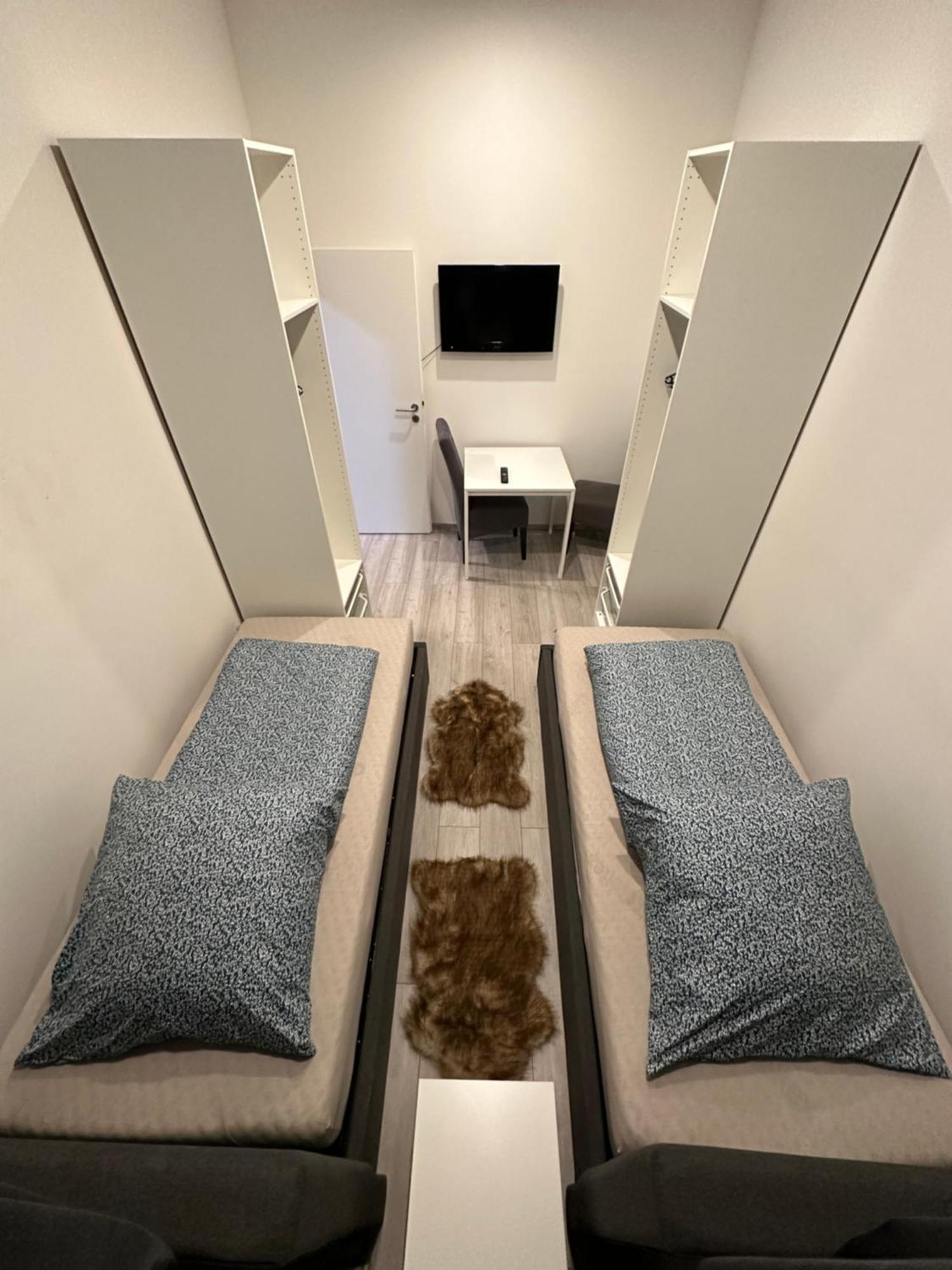 Viersen Schoene Apartments Am Duelkener Bahnhof Luaran gambar