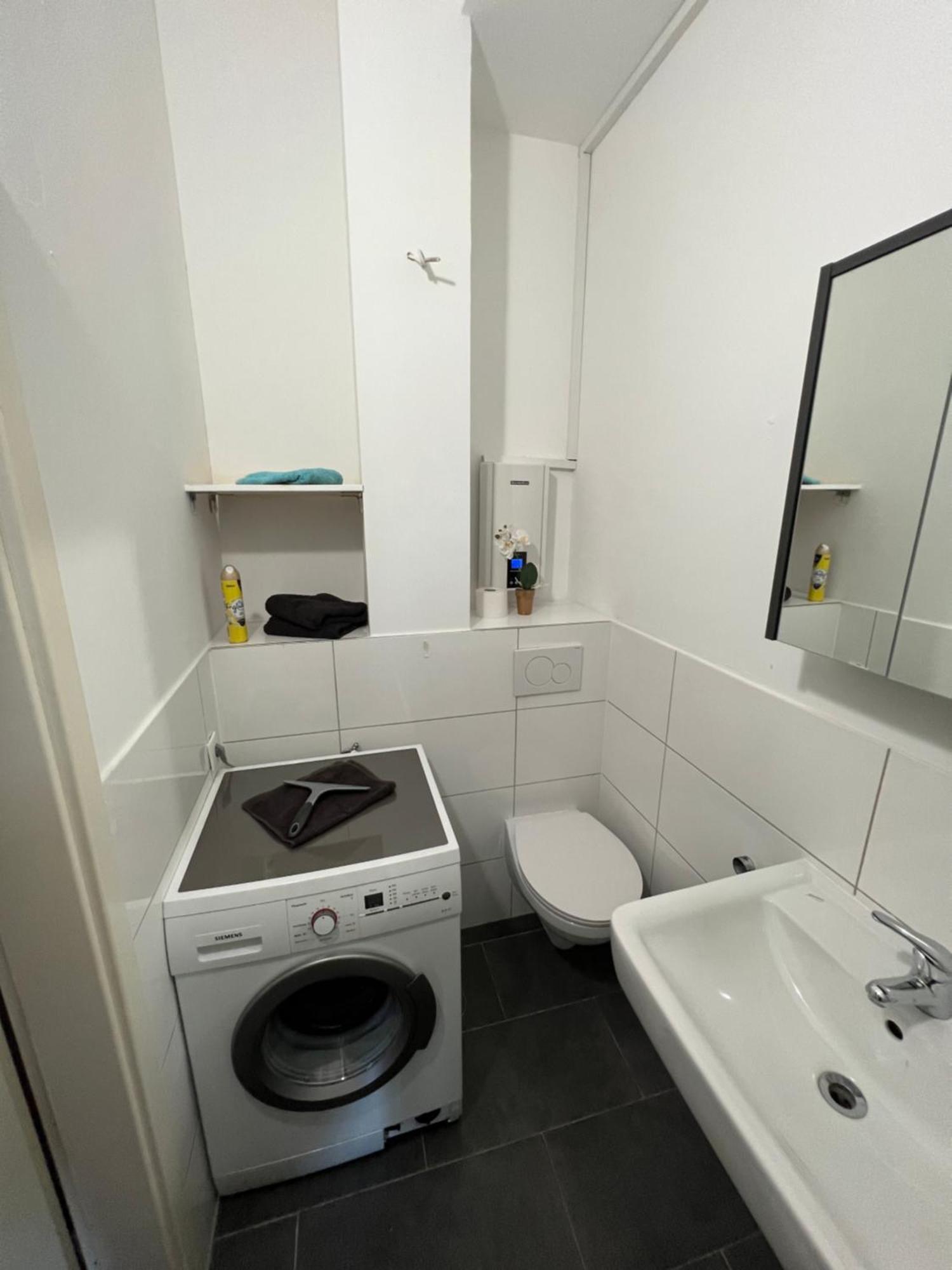 Viersen Schoene Apartments Am Duelkener Bahnhof Luaran gambar