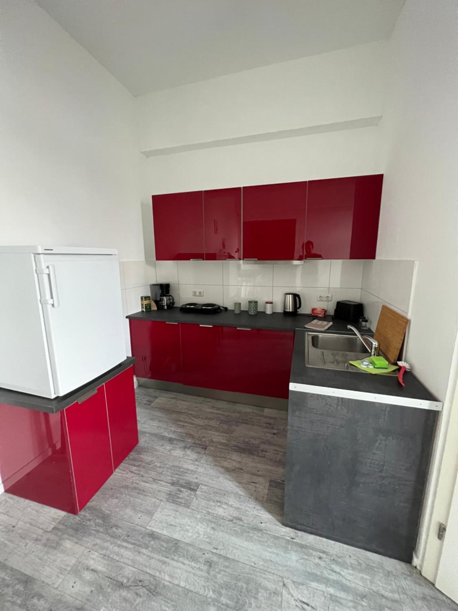 Viersen Schoene Apartments Am Duelkener Bahnhof Luaran gambar
