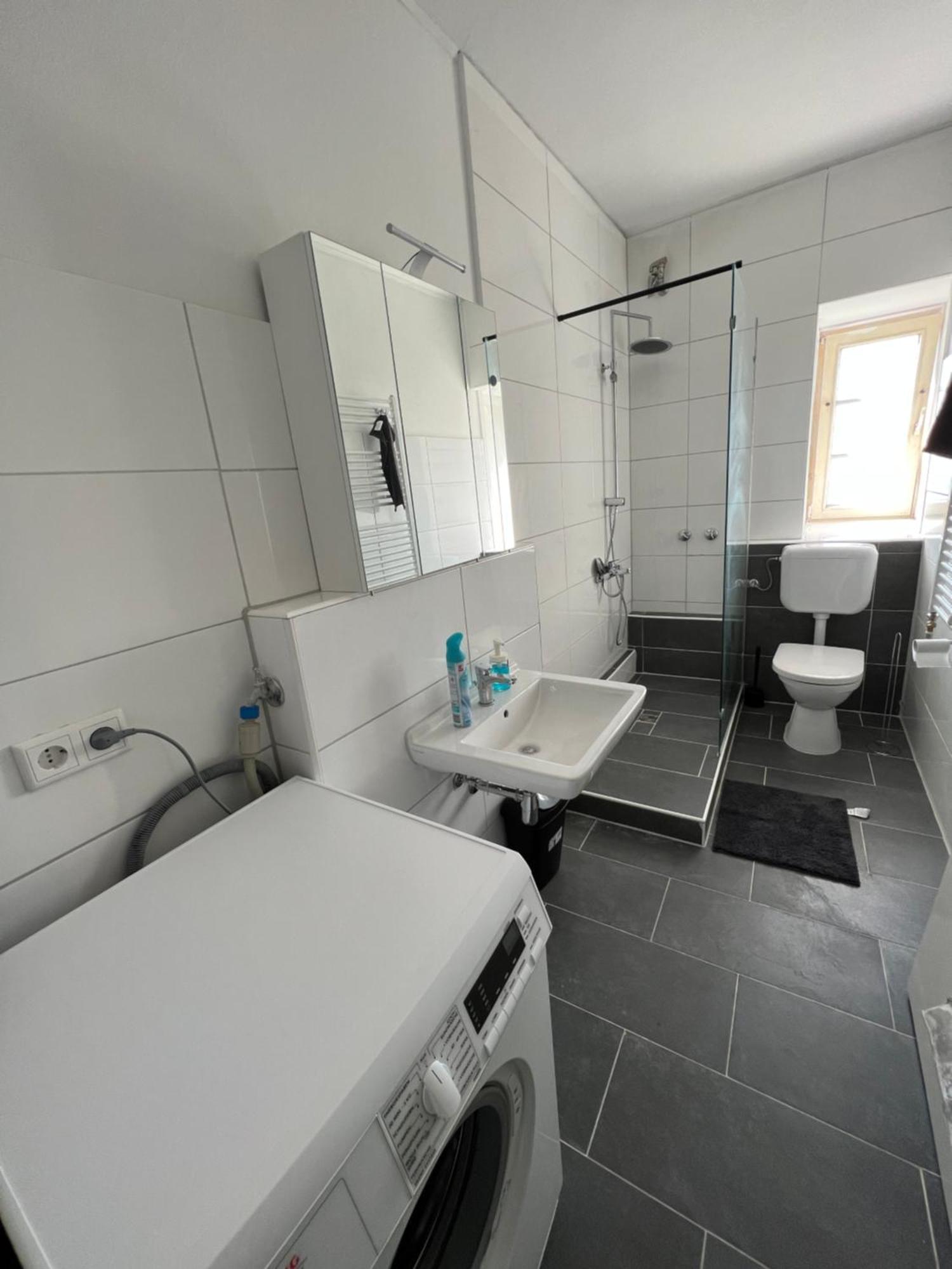 Viersen Schoene Apartments Am Duelkener Bahnhof Luaran gambar
