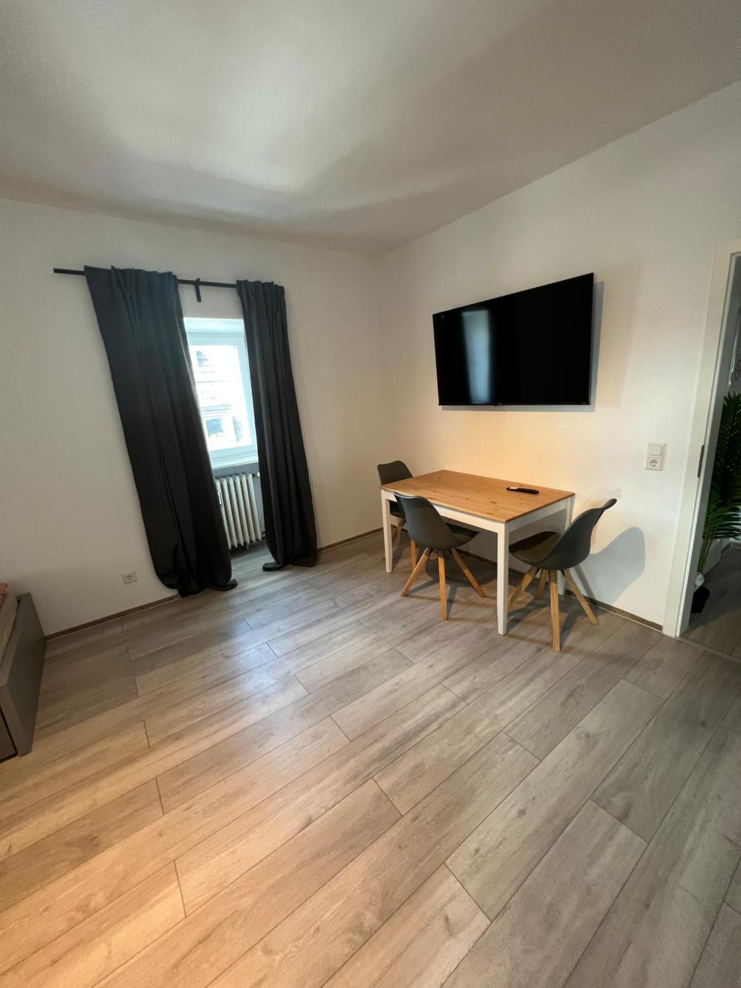 Viersen Schoene Apartments Am Duelkener Bahnhof Luaran gambar