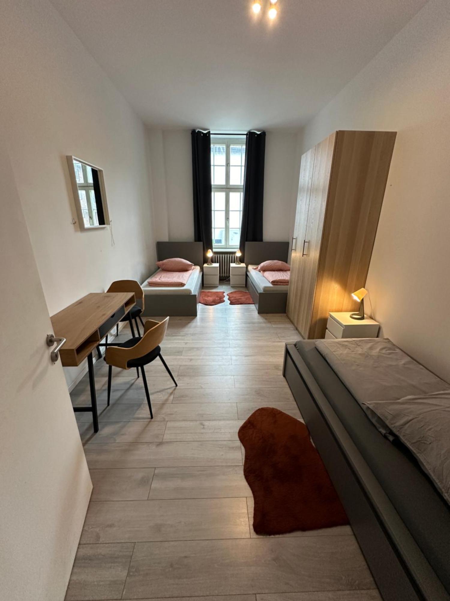 Viersen Schoene Apartments Am Duelkener Bahnhof Luaran gambar