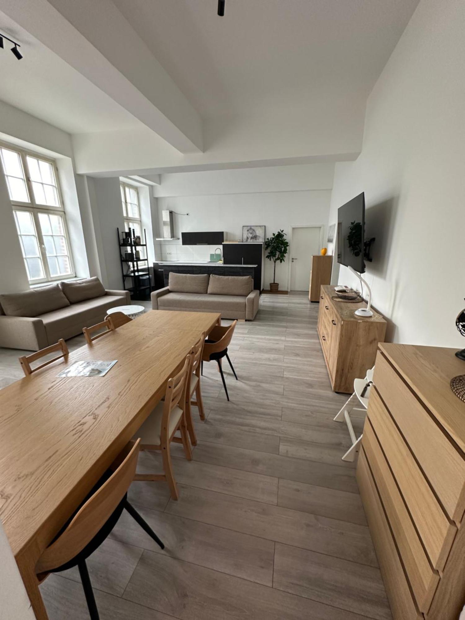 Viersen Schoene Apartments Am Duelkener Bahnhof Luaran gambar