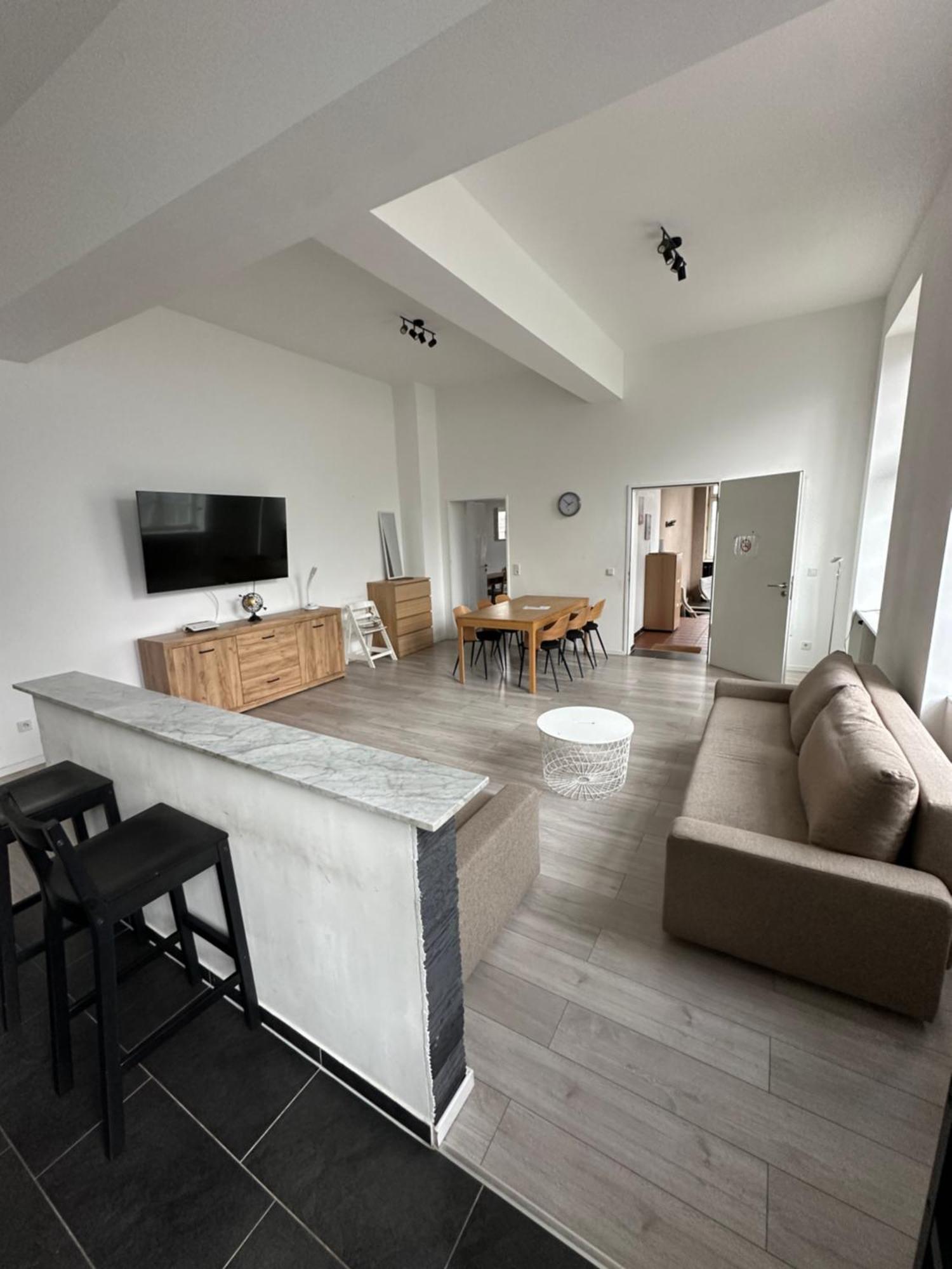Viersen Schoene Apartments Am Duelkener Bahnhof Luaran gambar